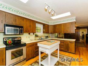 1 East Rolling Acres Weaverville NC 28787