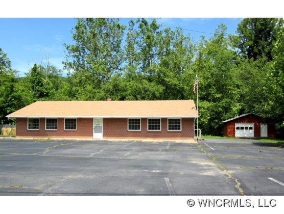 1792 Pisgah Highway Candler NC 28715