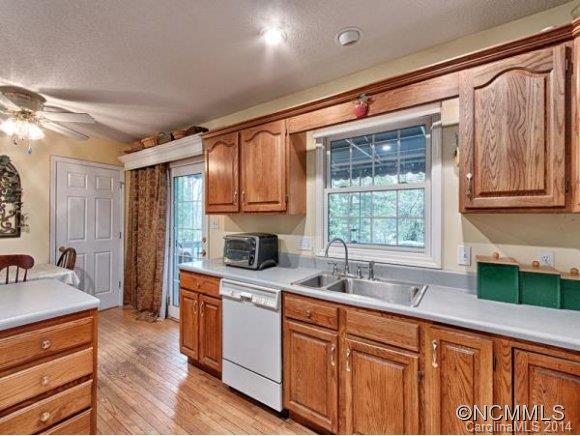87 Forest Lake Drive Asheville NC 28803