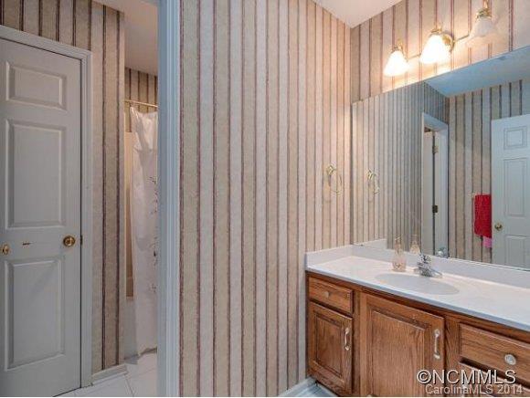 87 Forest Lake Drive Asheville NC 28803