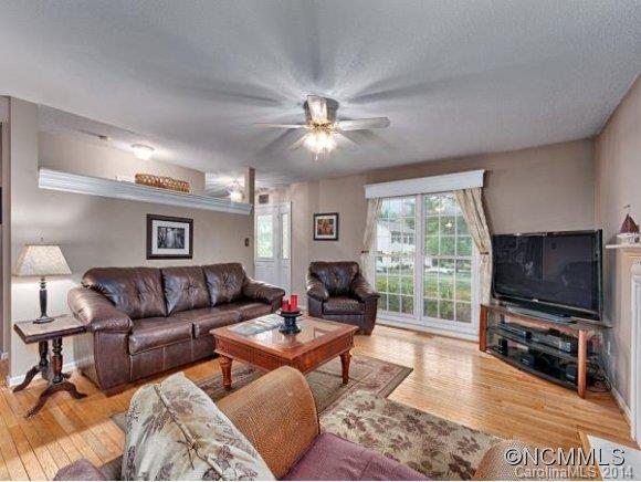 87 Forest Lake Drive Asheville NC 28803