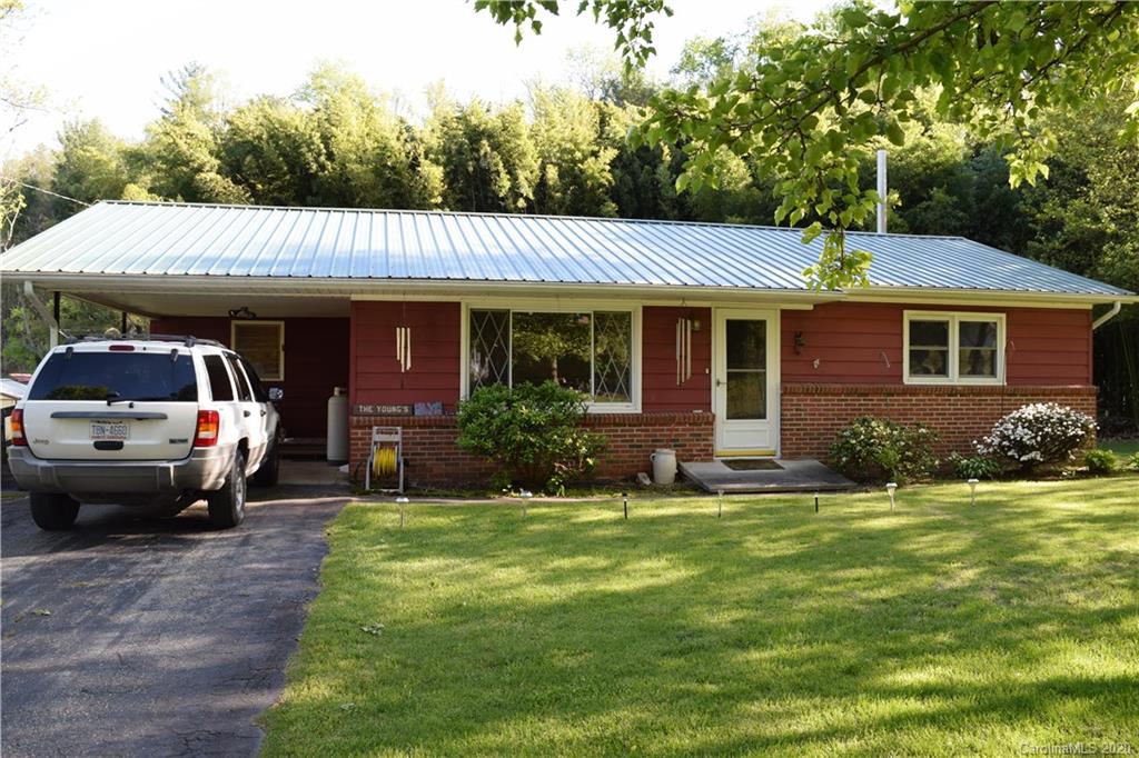 131 Shannon Drive Spruce Pine NC 28777