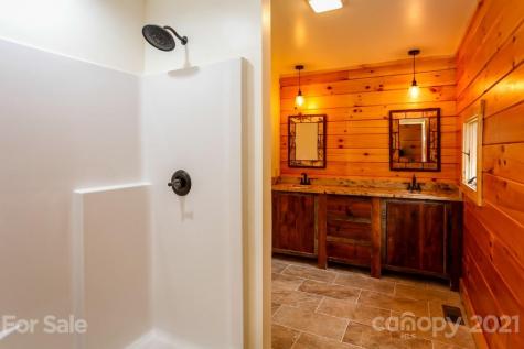 2629 N Clear Creek Road Hendersonville NC 28792