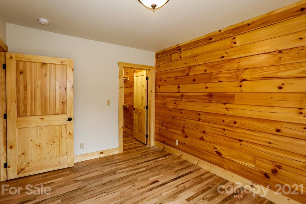 2629 N Clear Creek Road Hendersonville NC 28792