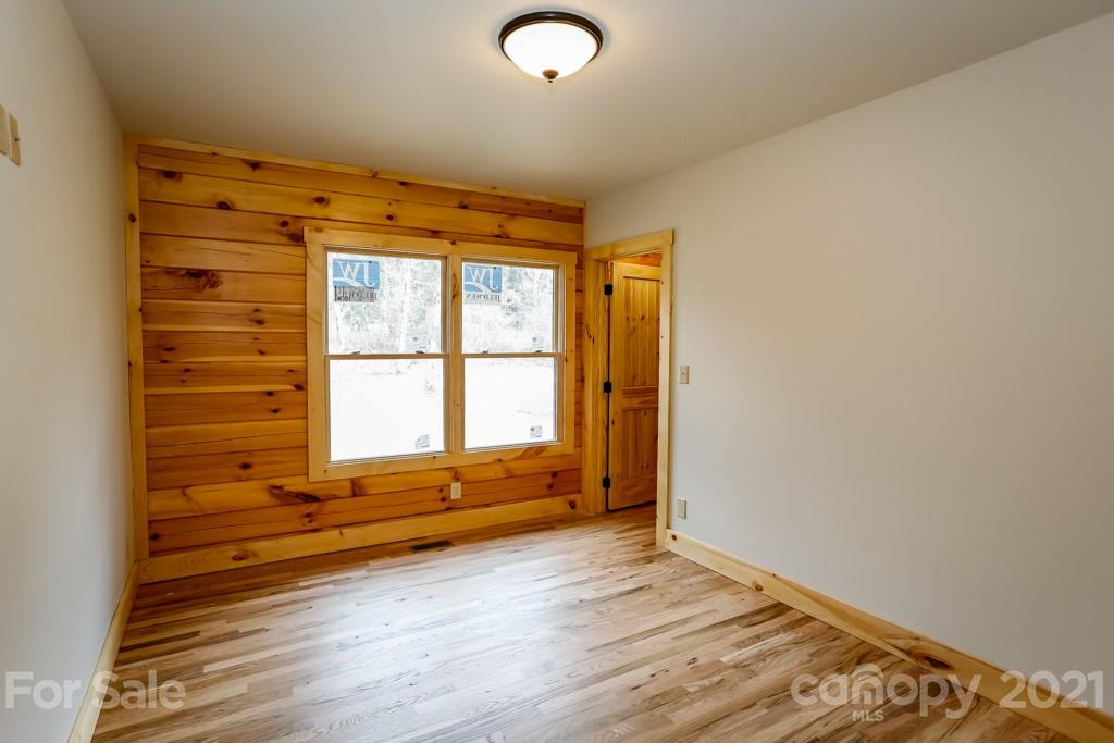 2629 N Clear Creek Road Hendersonville NC 28792