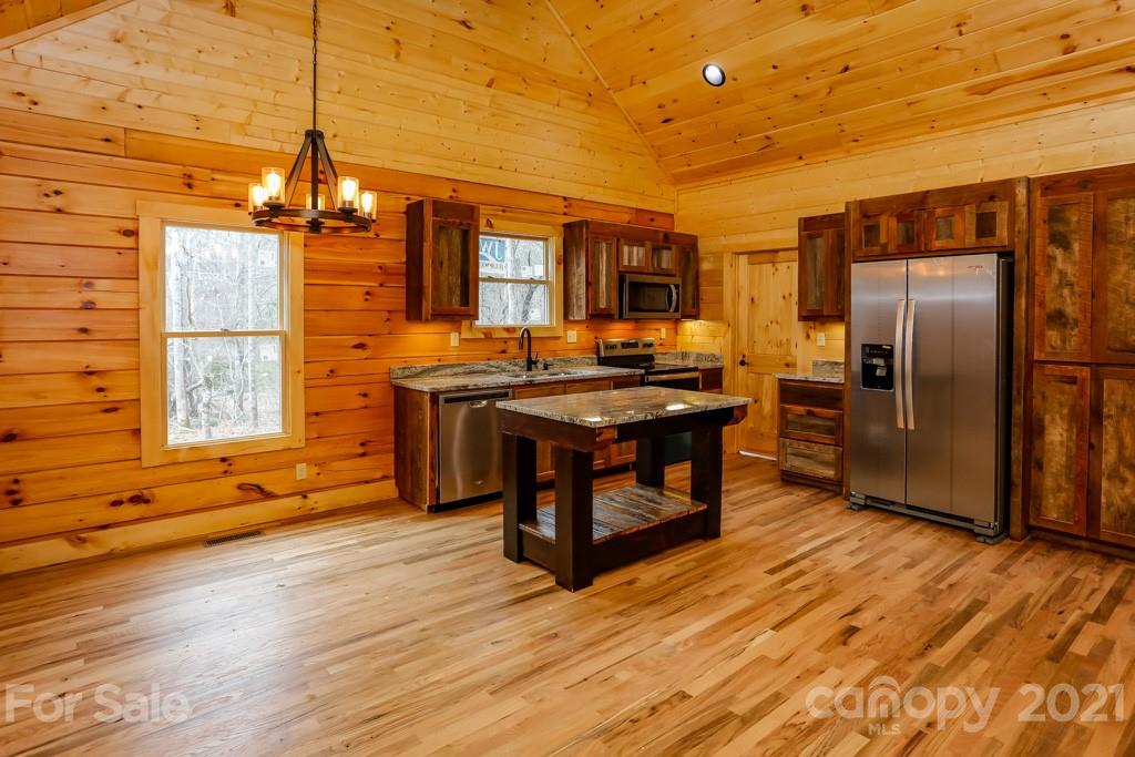 2629 N Clear Creek Road Hendersonville NC 28792
