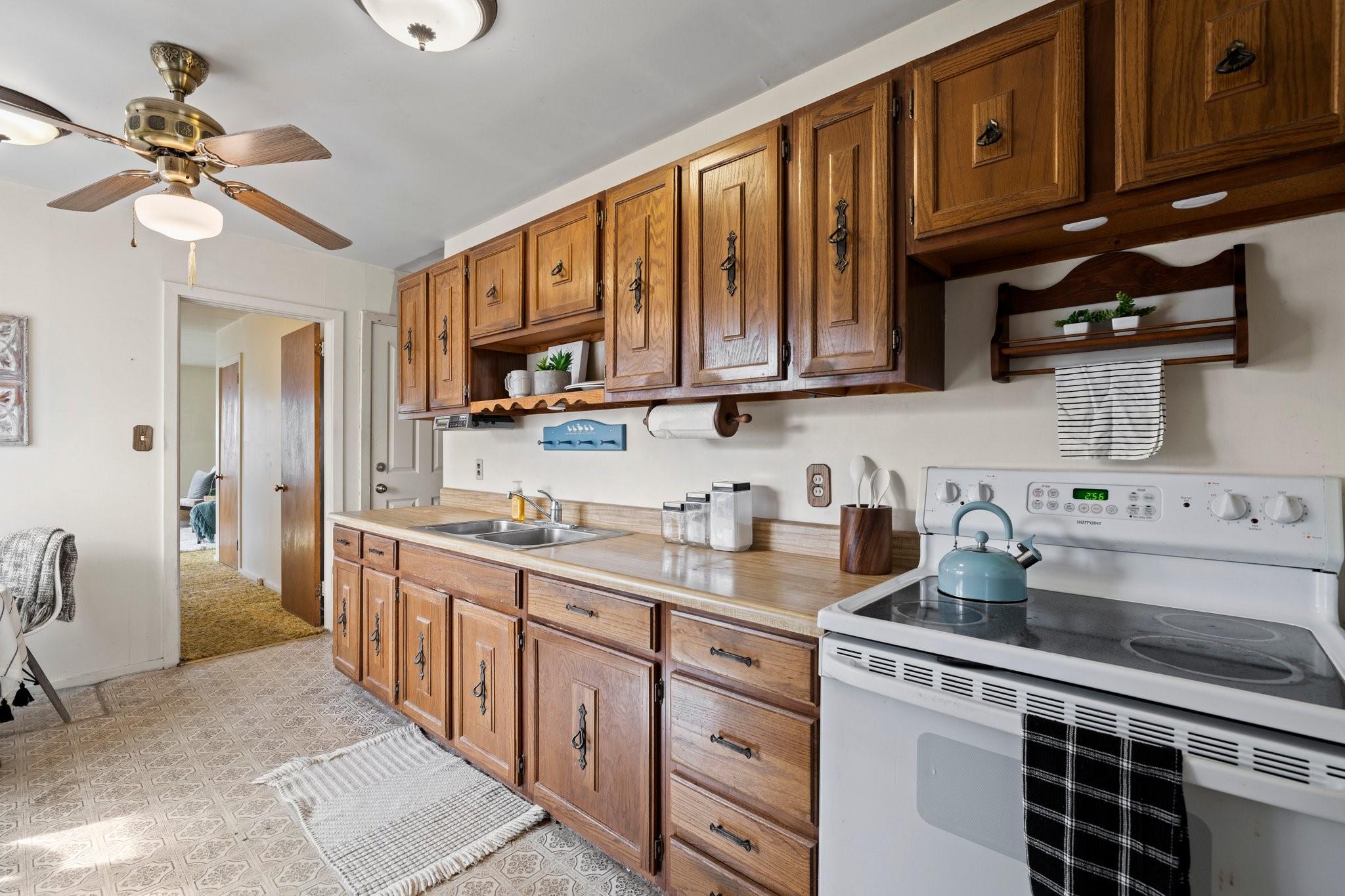 18 Skylyn Court Asheville NC 28806