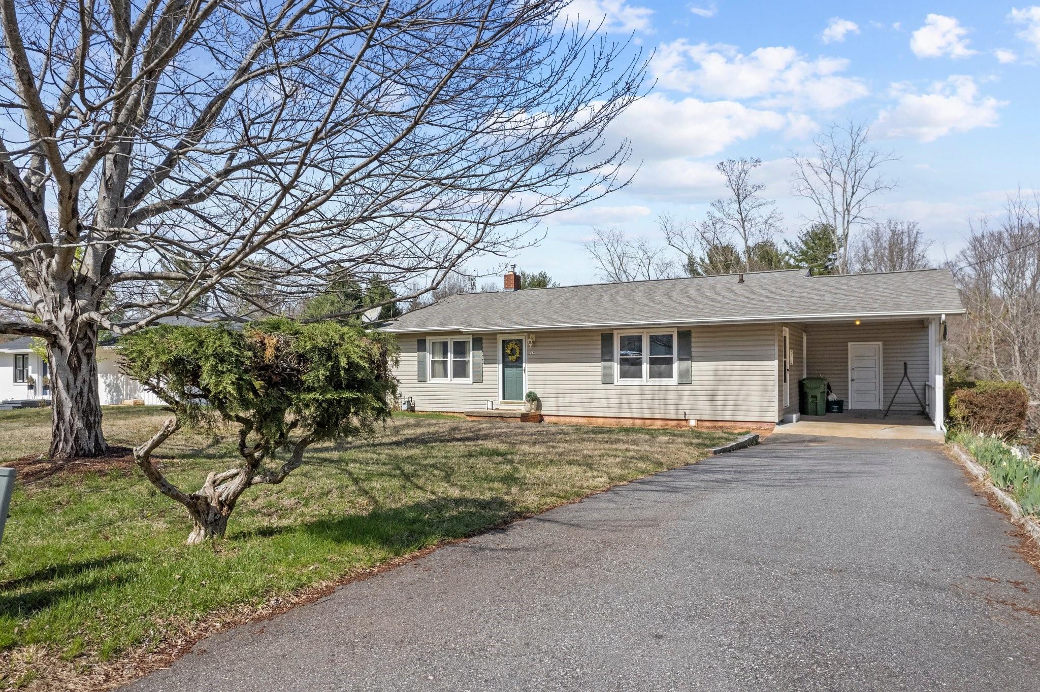 18 Skylyn Court Asheville NC 28806