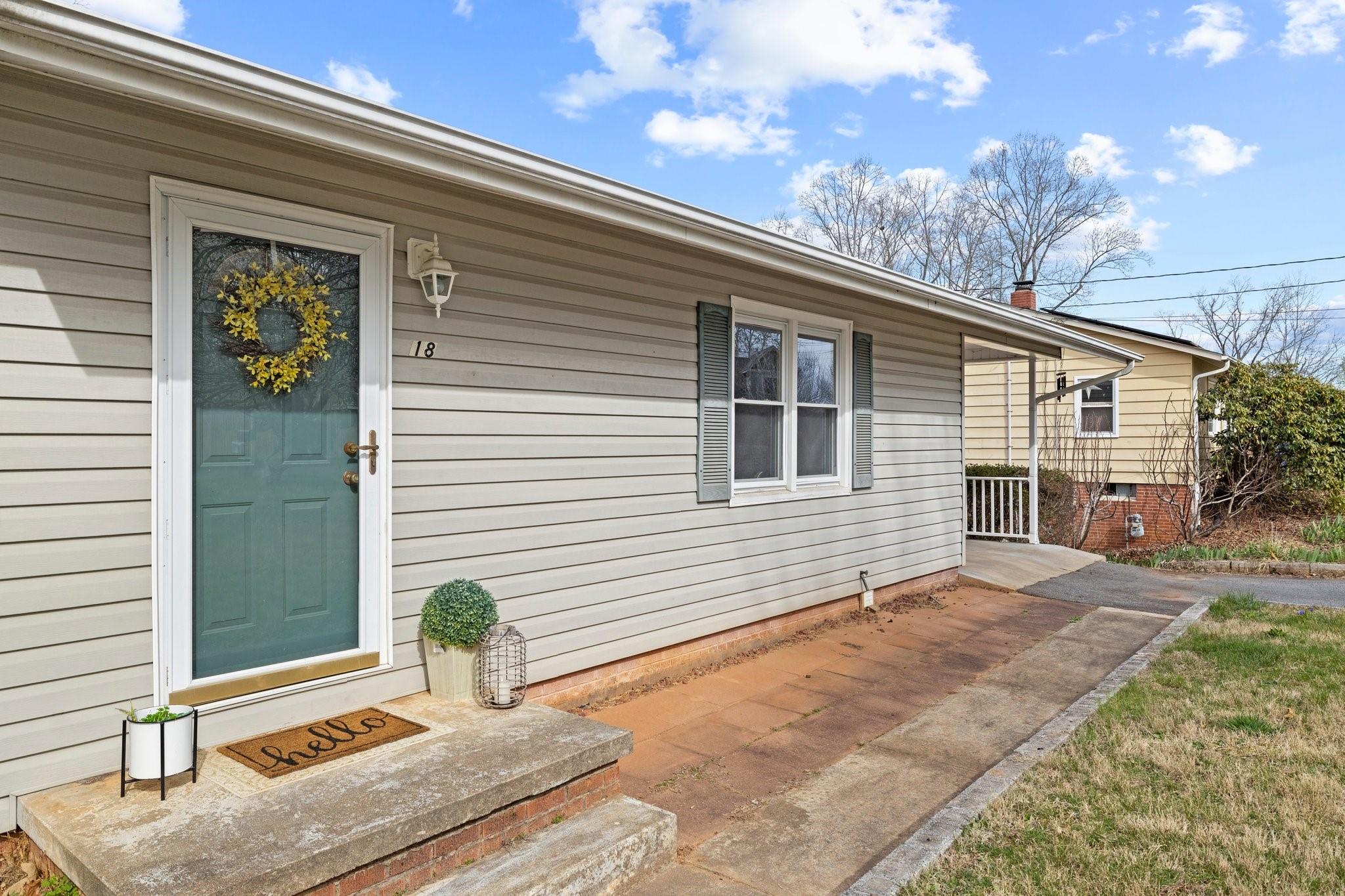 18 Skylyn Court Asheville NC 28806