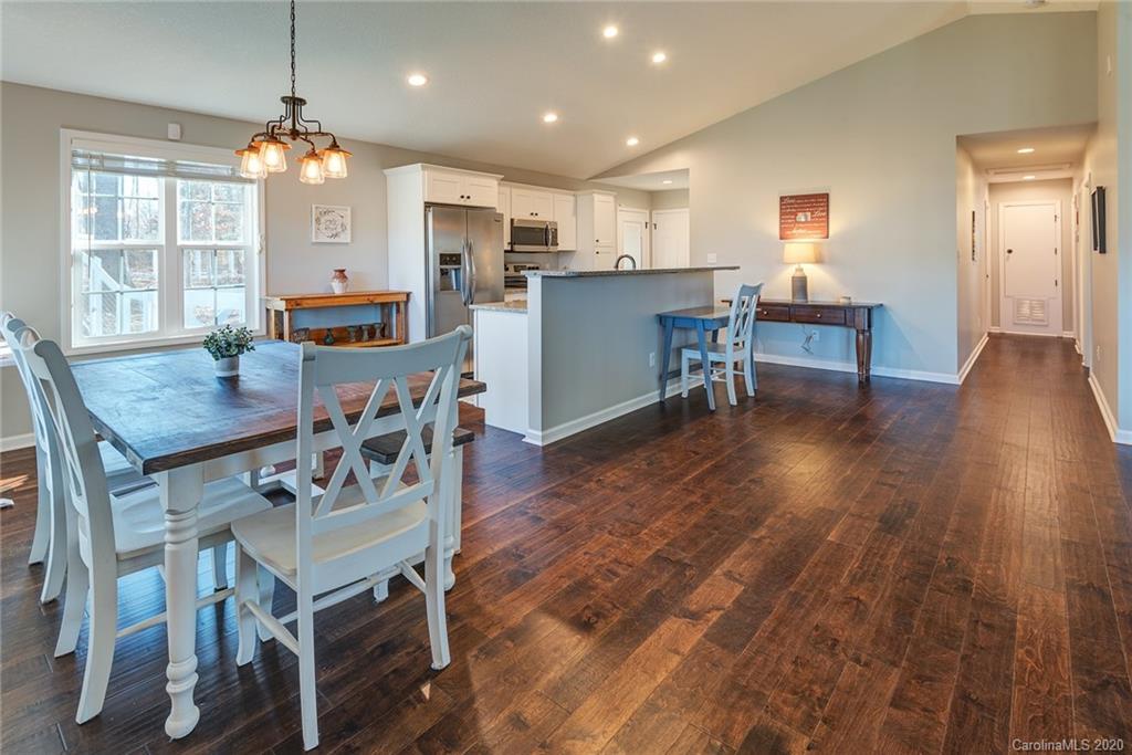 54 Parrot Road Candler NC 28715