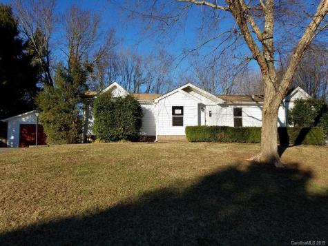 71 Reeves Road Leicester NC 28748