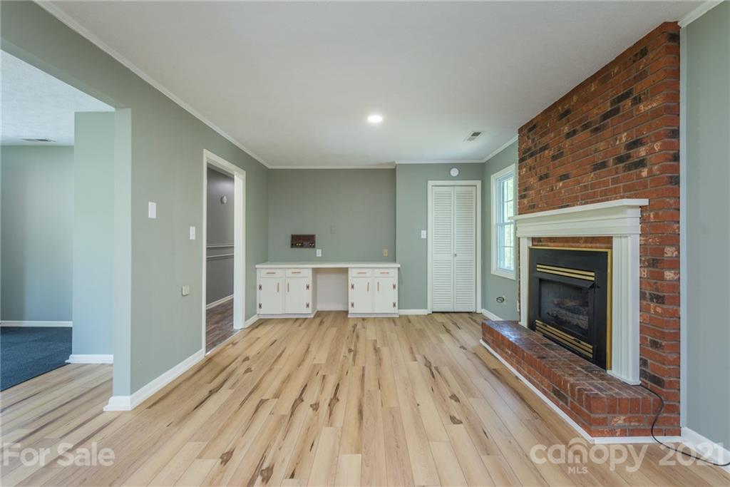 38 Dogwood Drive Weaverville NC 28787