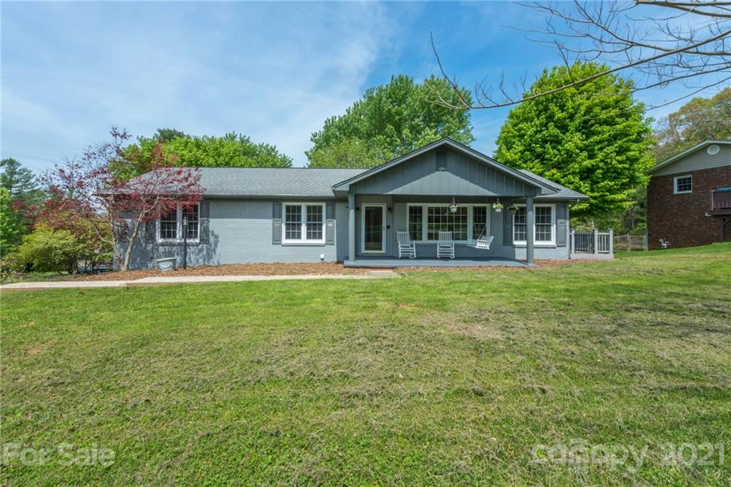 38 Dogwood Drive Weaverville NC 28787