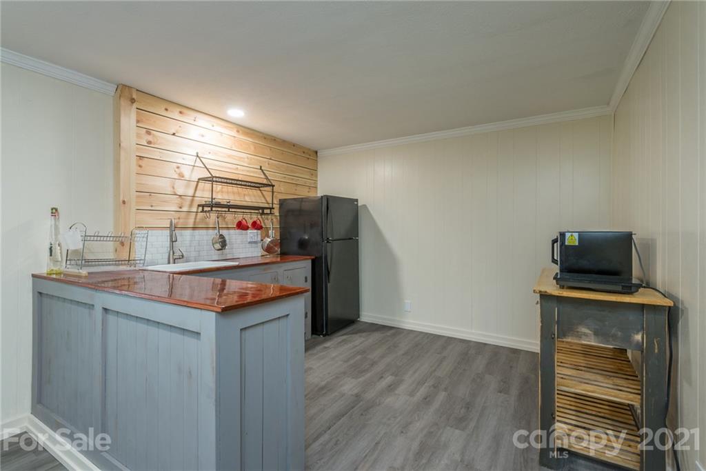 38 Dogwood Drive Weaverville NC 28787