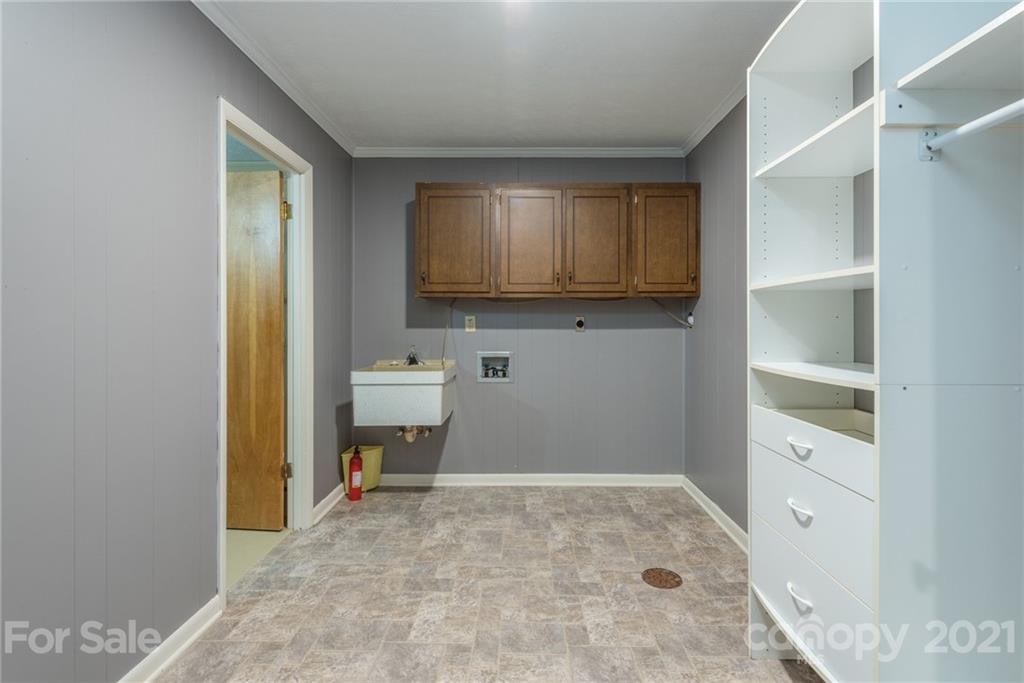 38 Dogwood Drive Weaverville NC 28787