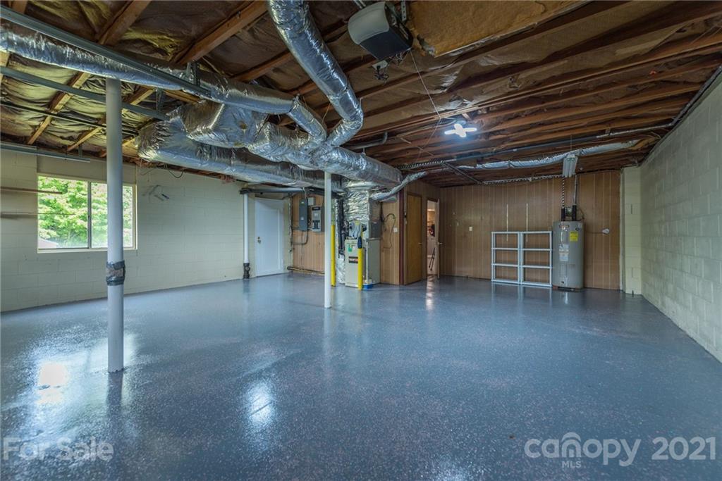 38 Dogwood Drive Weaverville NC 28787