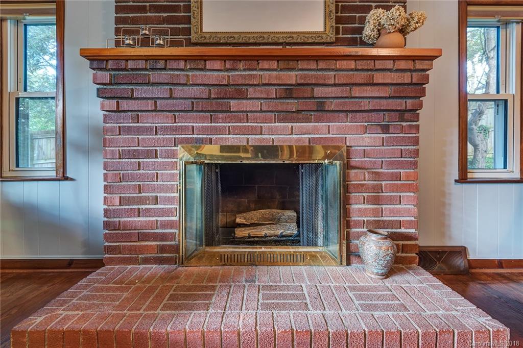 46 White Pine Drive Asheville NC 28805