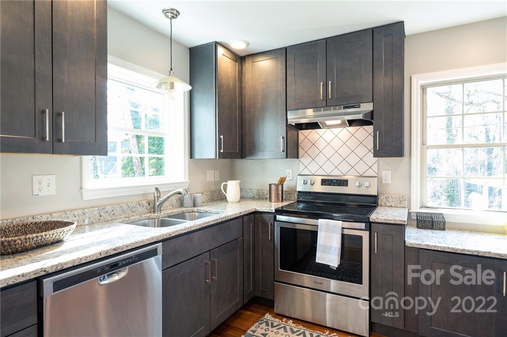 179 Forest Hill Drive Asheville NC 28803