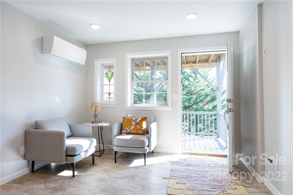 179 Forest Hill Drive Asheville NC 28803