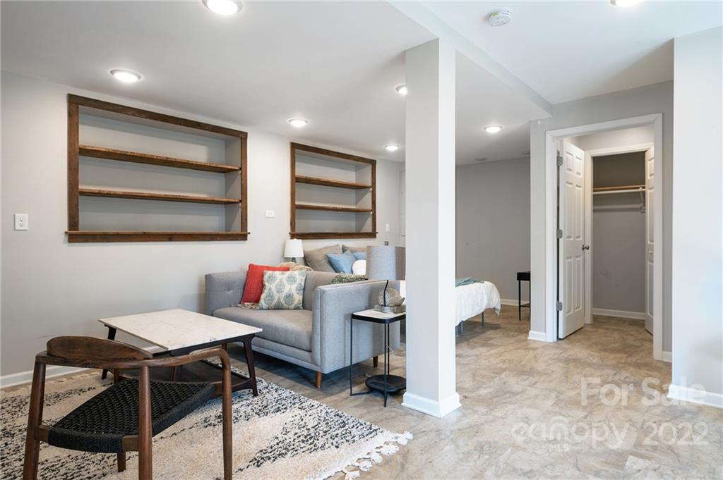 179 Forest Hill Drive Asheville NC 28803