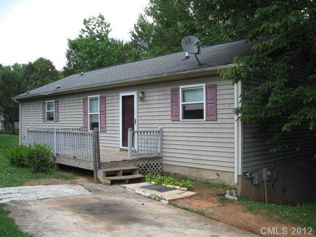 8235 Strawberry Point Drive Charlotte NC 28215