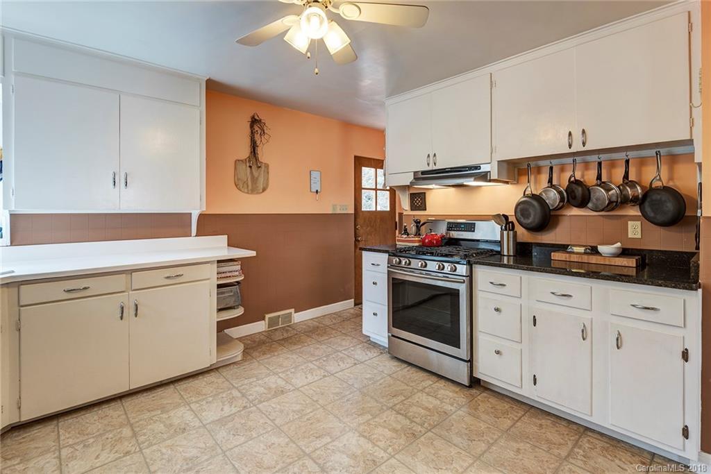 148 Arthur Road Asheville NC 28806