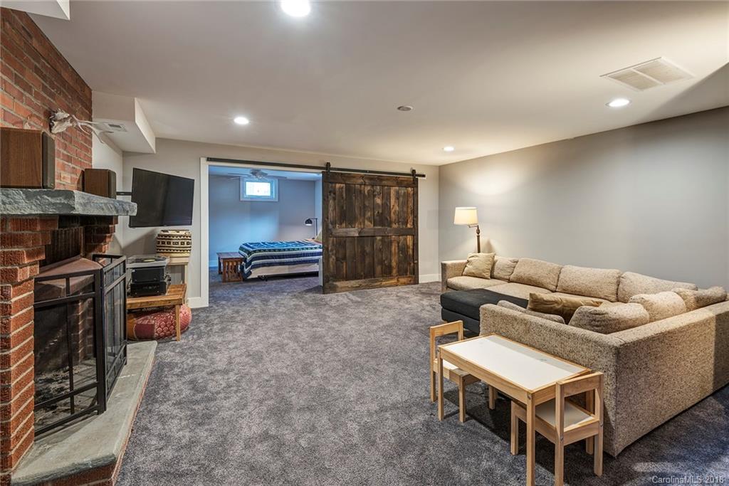 148 Arthur Road Asheville NC 28806
