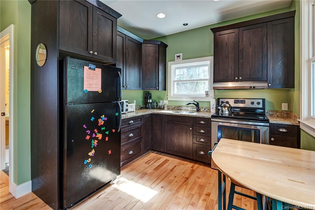 148 Arthur Road Asheville NC 28806