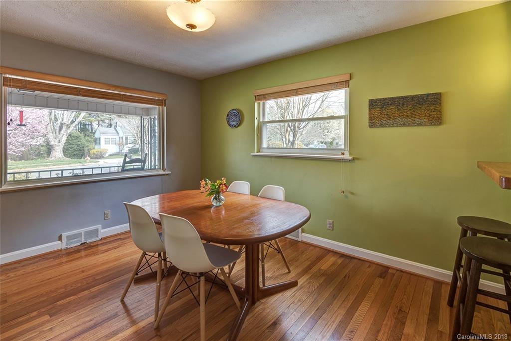 148 Arthur Road Asheville NC 28806