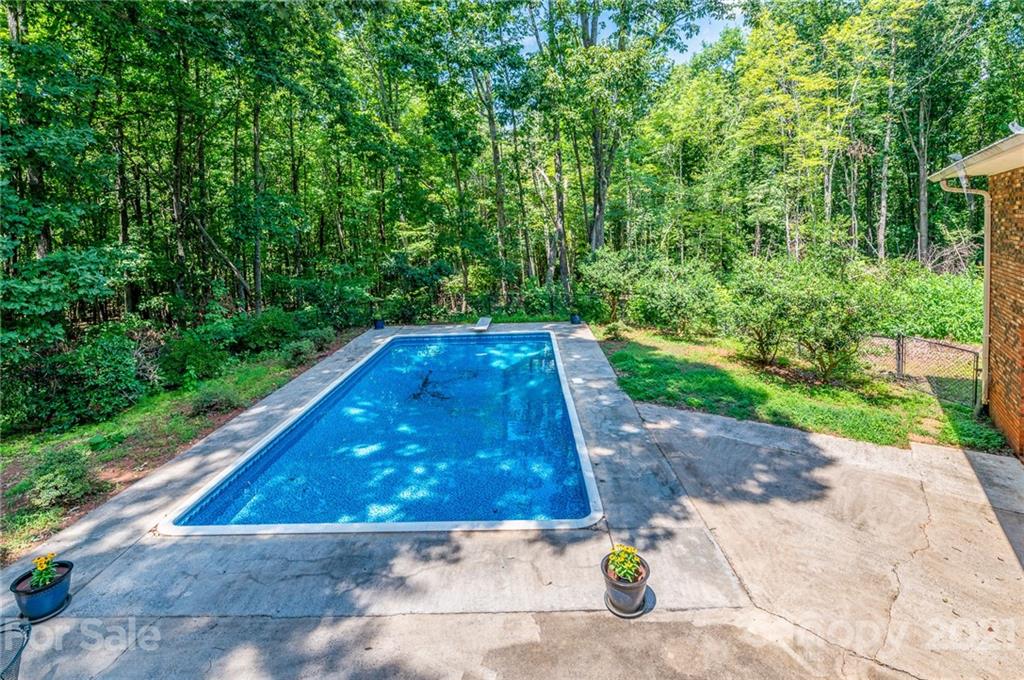 159 Proust Road Statesville NC 28625