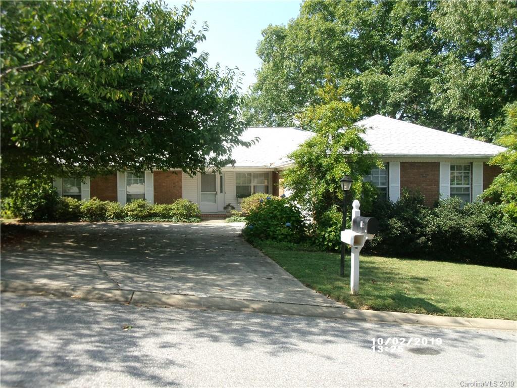 3 Clubhouse Court Asheville NC 28803