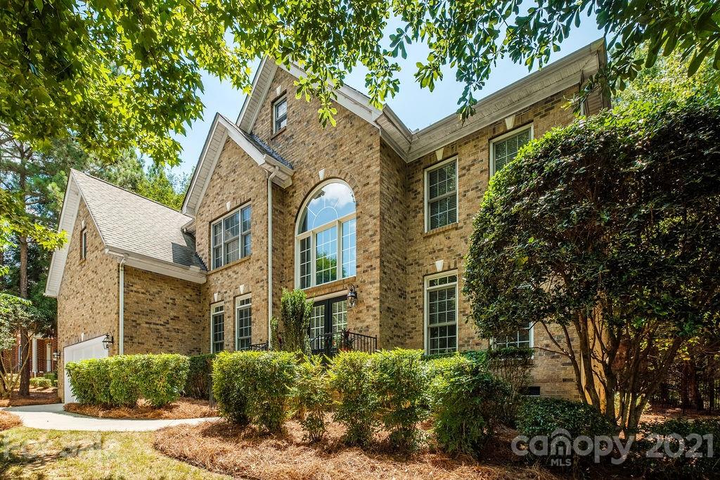 13940 Shanghai Links Place Charlotte NC 28278