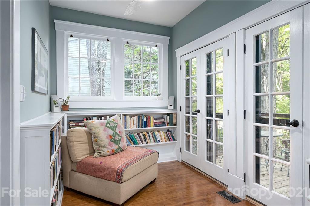 46 Spears Avenue Asheville NC 28801