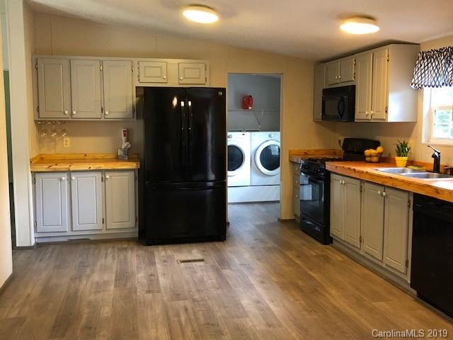 16 Water Run Lane Arden NC 28704