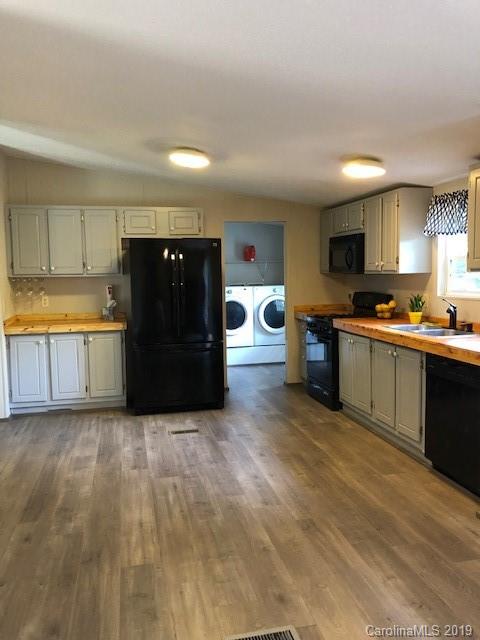 16 Water Run Lane Arden NC 28704