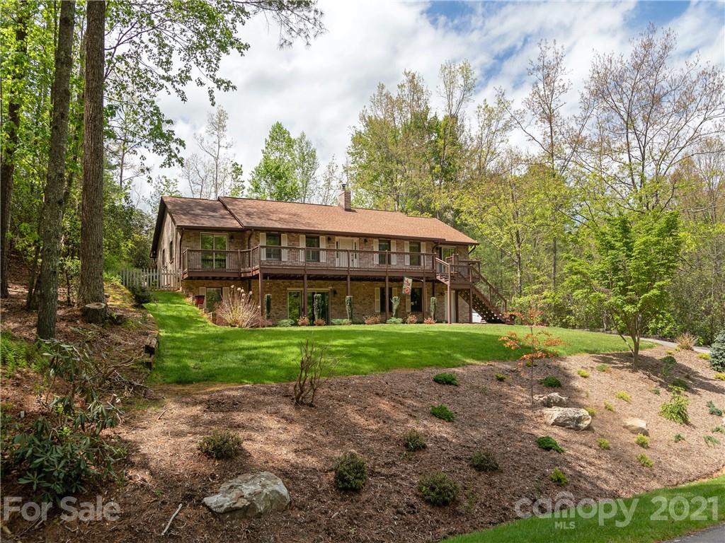 53 W Fairway Drive Etowah NC 28729