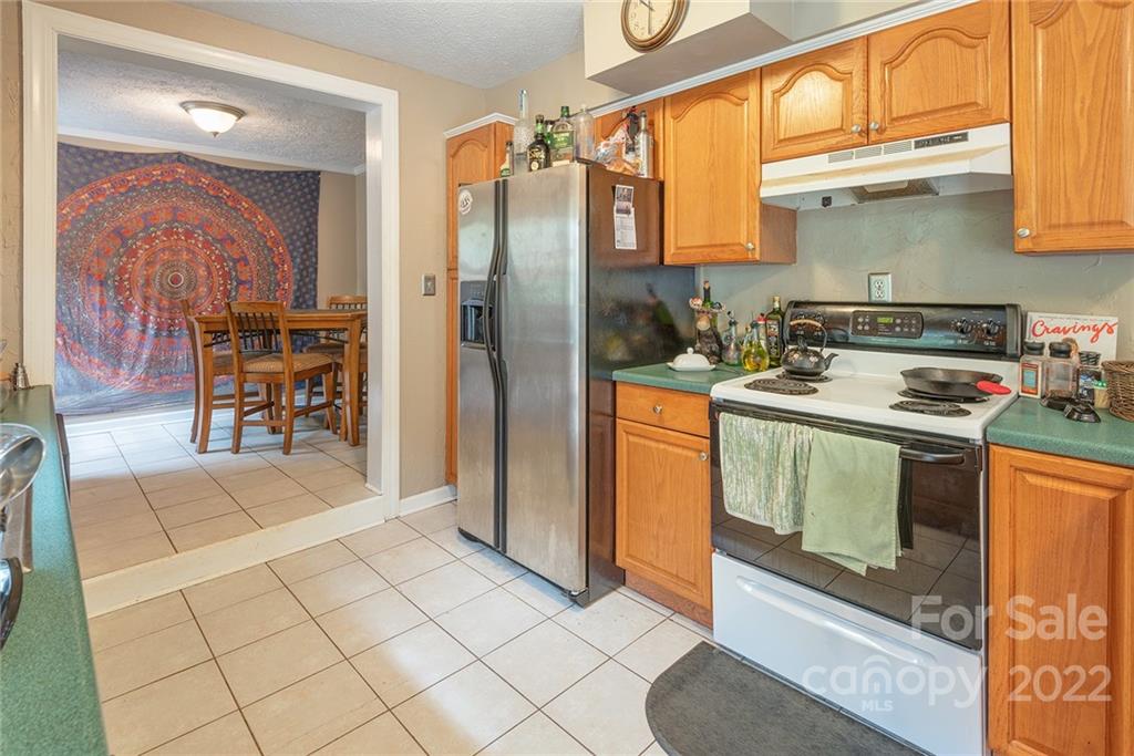 26 Clarendon Avenue Asheville NC 28804