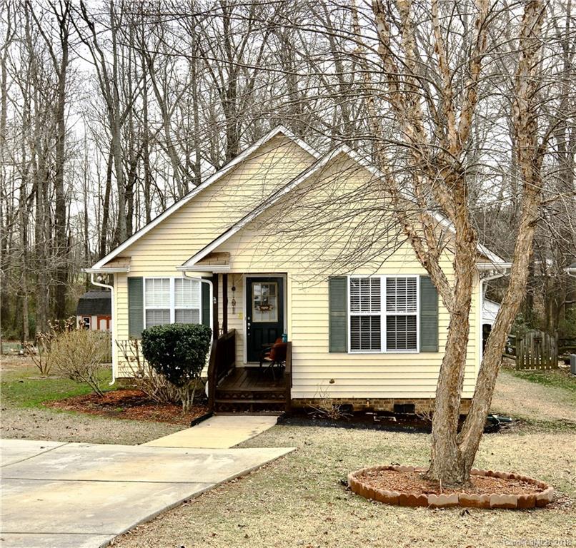 1130 Lakewood Drive Matthews NC 28104