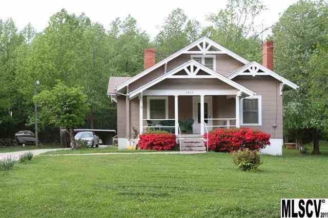 2220 14th Avenue NE Hickory NC 28601