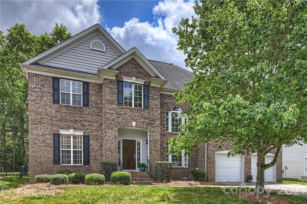 14212 Stewarts Bend Lane Charlotte NC 28277