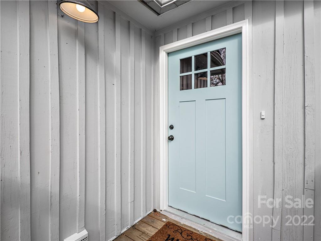 15 Drake Street Asheville NC 28806