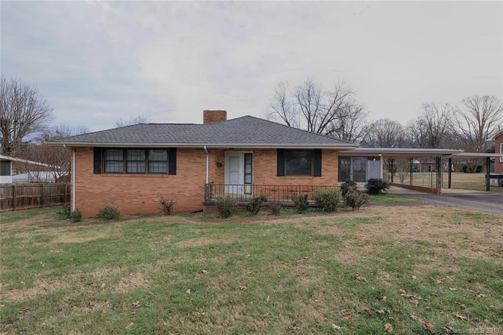 922 Armstrong Street Statesville NC 28677