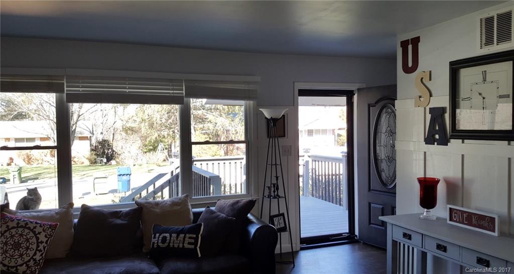 56 Pleasant Ridge Drive Asheville NC 28805