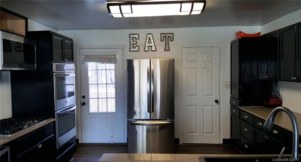 56 Pleasant Ridge Drive Asheville NC 28805