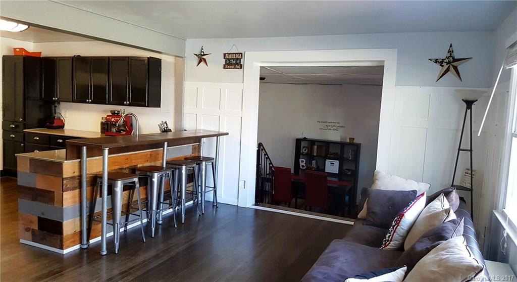 56 Pleasant Ridge Drive Asheville NC 28805