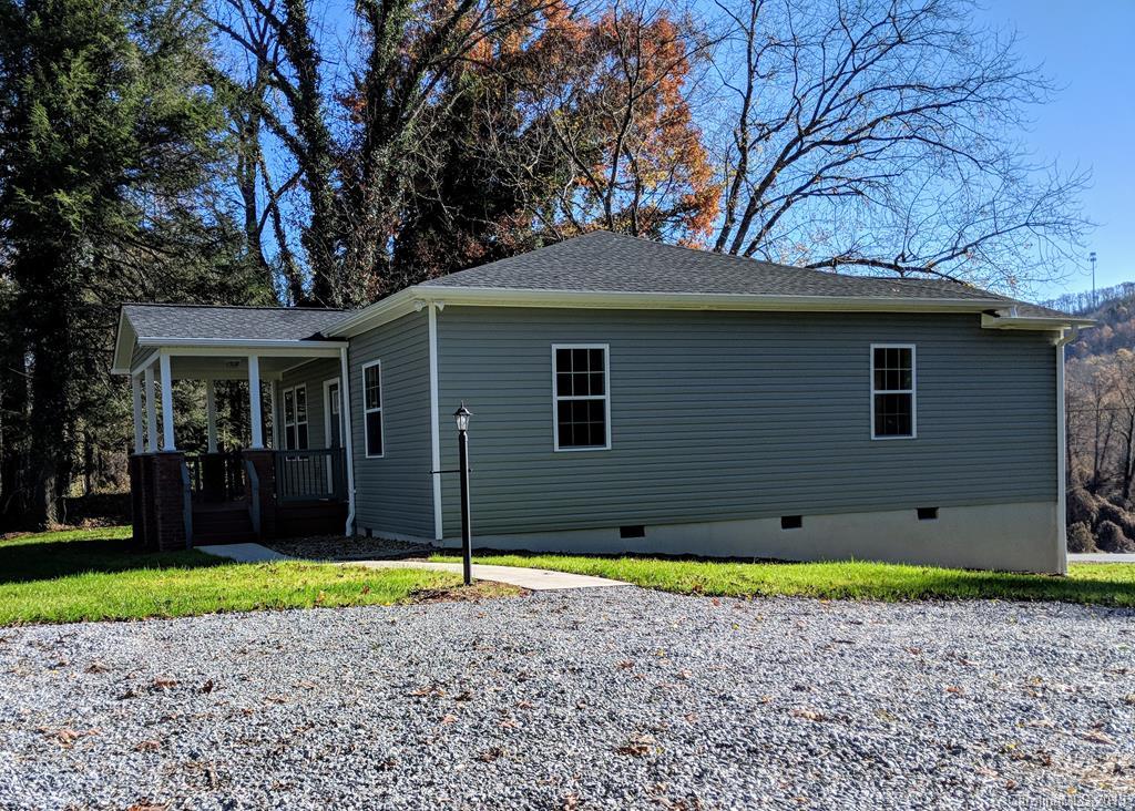 477 Carolina Avenue Marion NC 28752