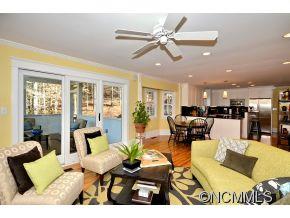 129 Skyview Drive Asheville NC 28804