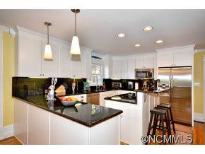 129 Skyview Drive Asheville NC 28804
