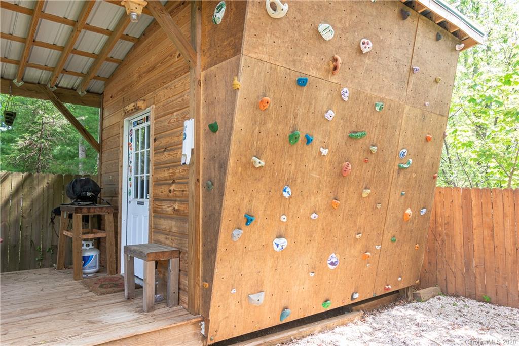 44 Laurel Loop Asheville NC 28806