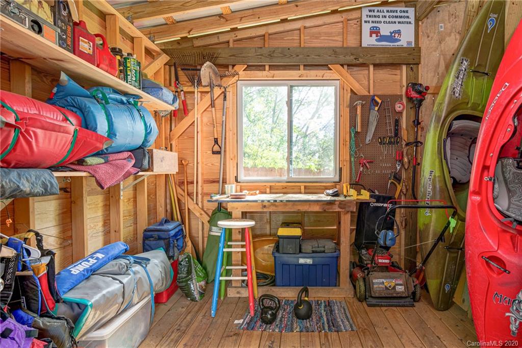 44 Laurel Loop Asheville NC 28806
